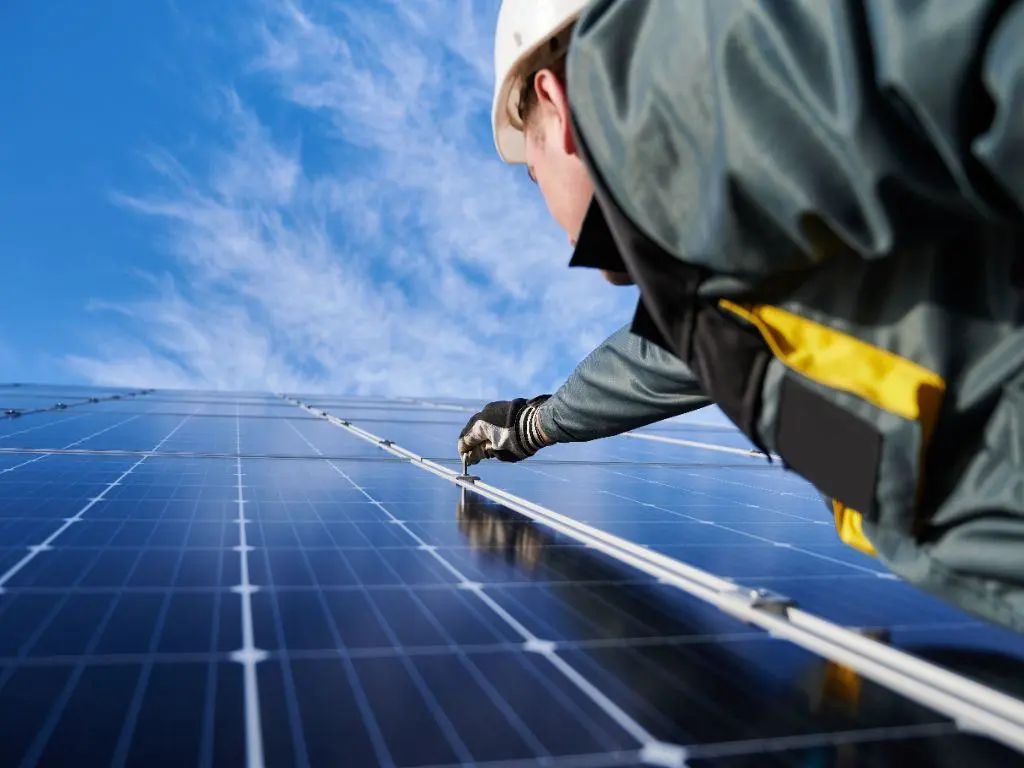Effective Maintenance Tips To Prevent Solar Panel Damage 